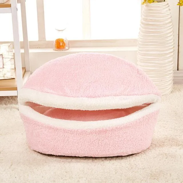 Burger Bun Shaped pet bed/