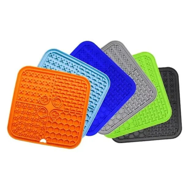 Food Grade Silicone Lick mat pad for Dogs cat pet Licking mat with Suction Cup