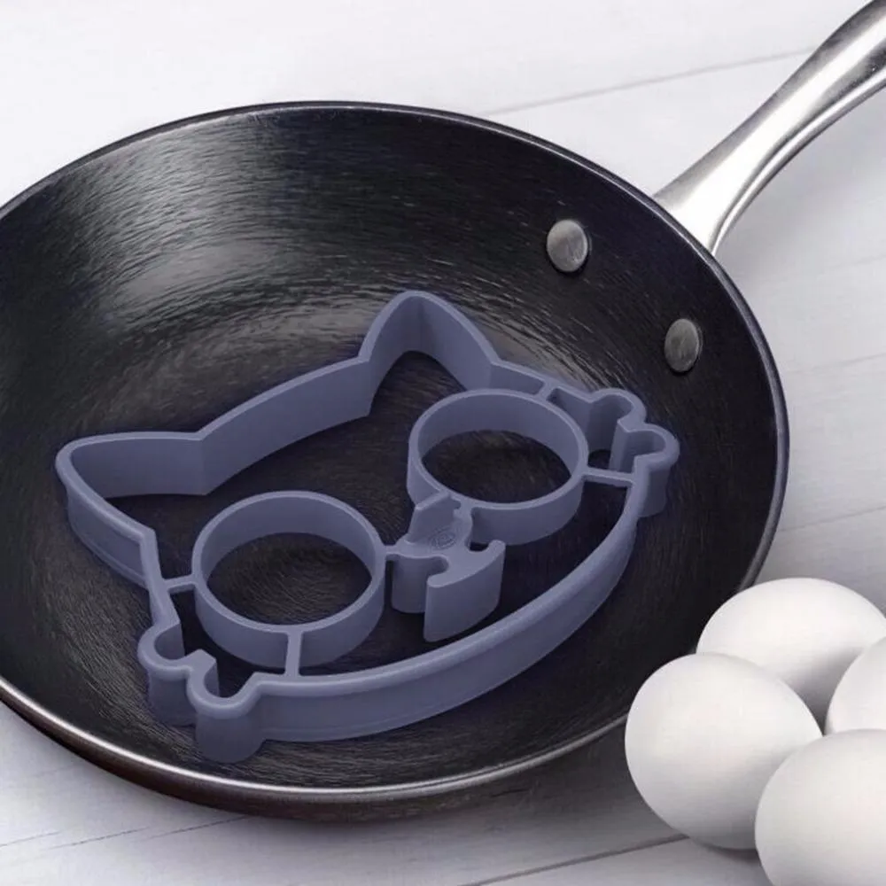 Kitty bacon & egg shaper