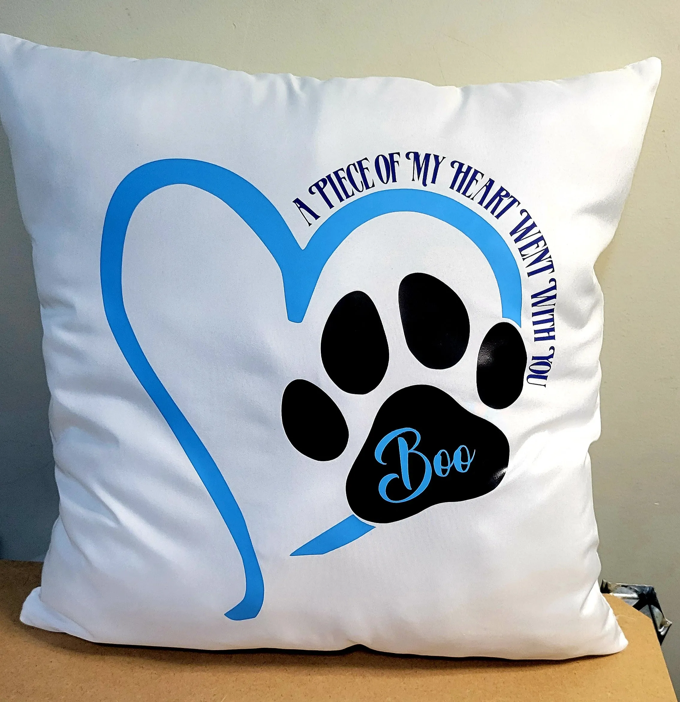 Pet memorial pillow