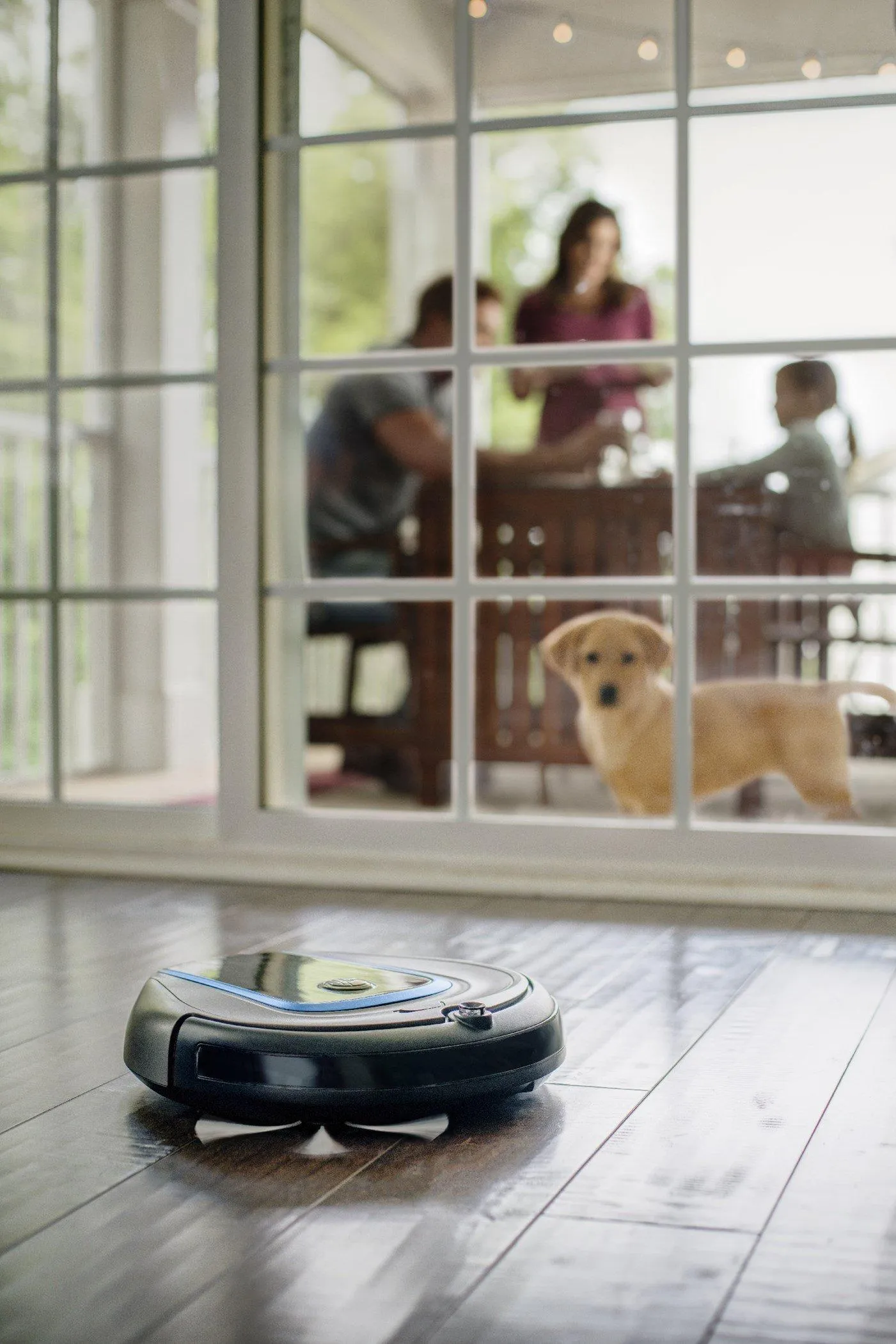 Quest 800 Robot Vacuum